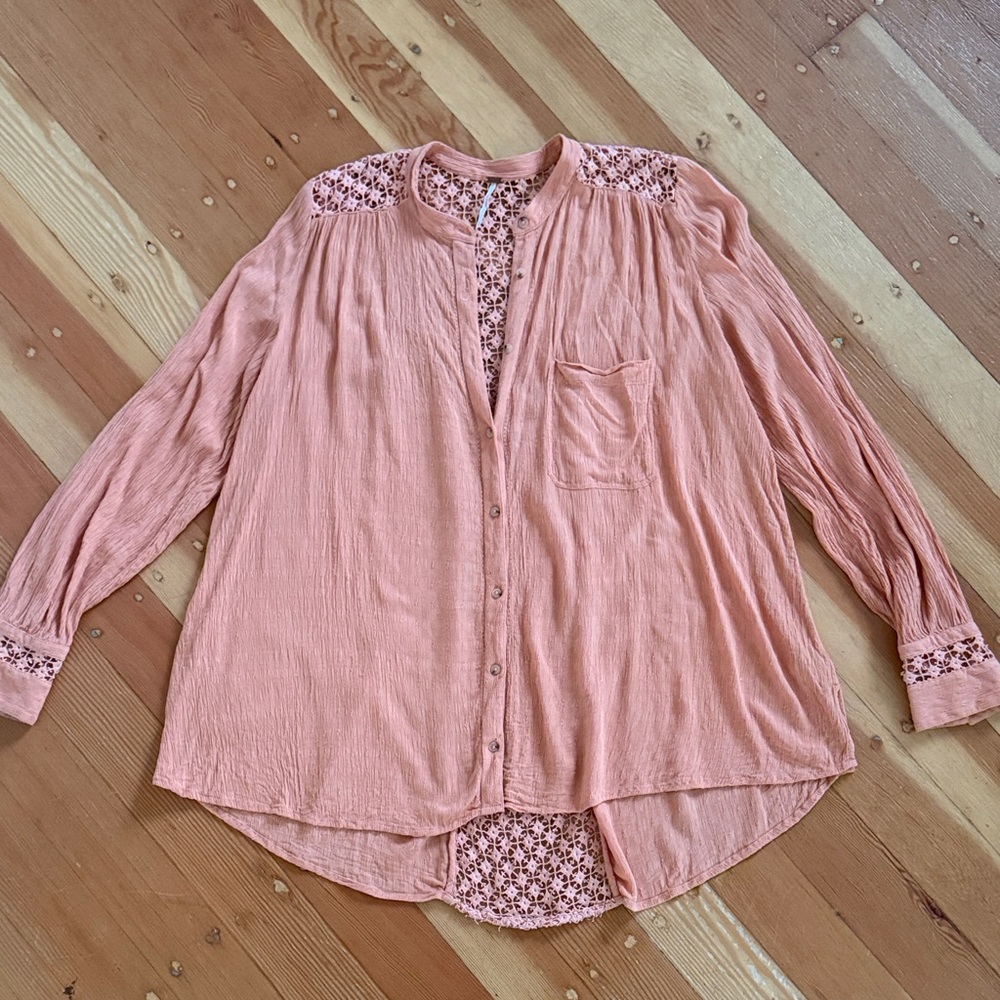 Free People Long Sleeve Textured Crochet Trim Top‎ Large